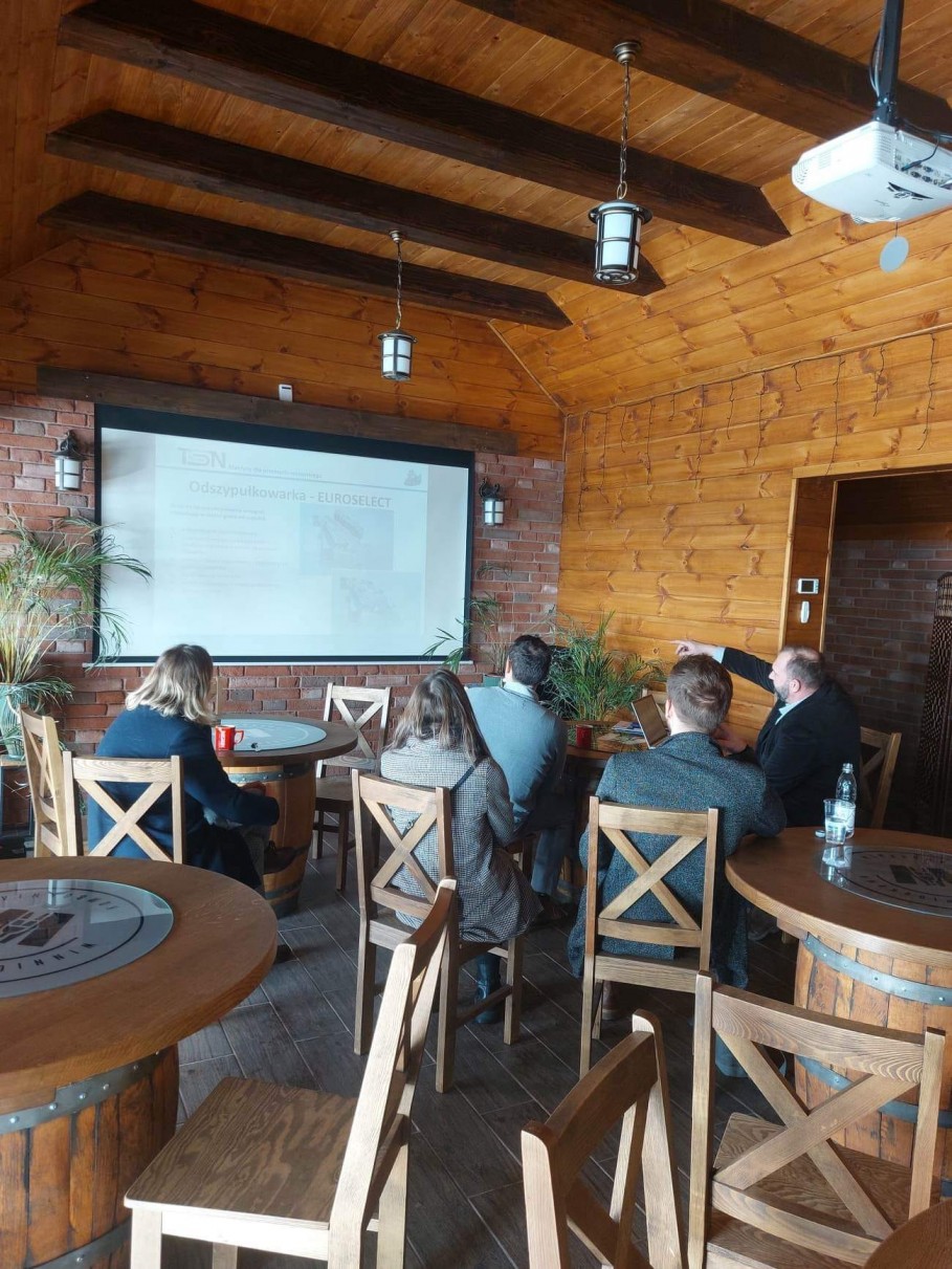 Prezentacja naszej firmy w Winnicy Widokowej Prezentacja naszej firmy w Winnicy Widokowej