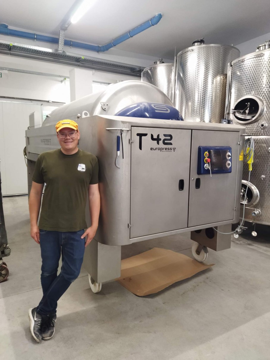 Rozpoczynamy serwisy pras u naszych klientów Rozpoczynamy serwisy pras u naszych klientów