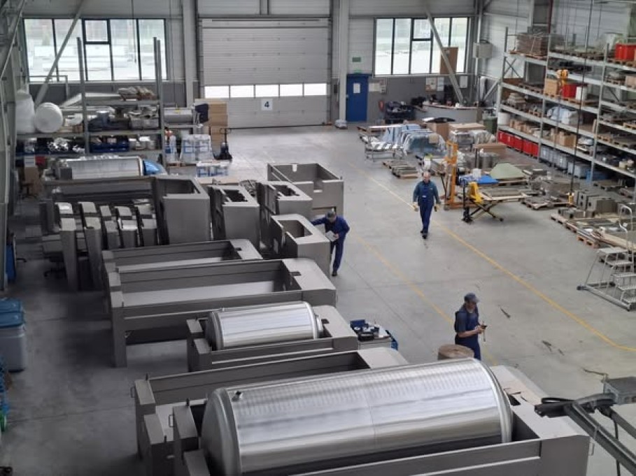 Fotorelacja z naszej hali magazynowo - załadunkowej Fotorelacja z naszej hali magazynowo - załadunkowej